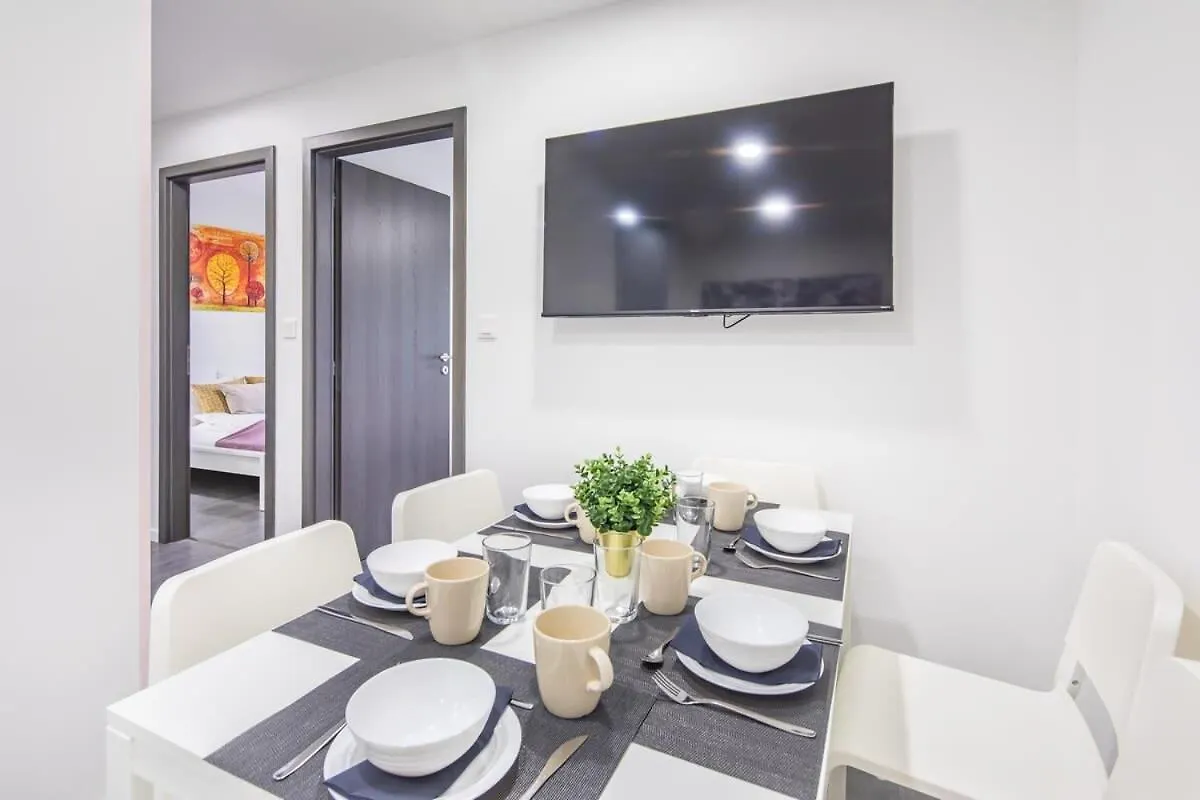Easy Parking - New - Comfy Apartment Budapest 0*,